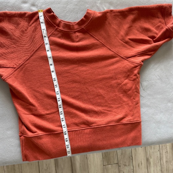 Imogene + Willie The Bolt Short Sleeve Sweatshirt Women's XS - Picture 3 of 8